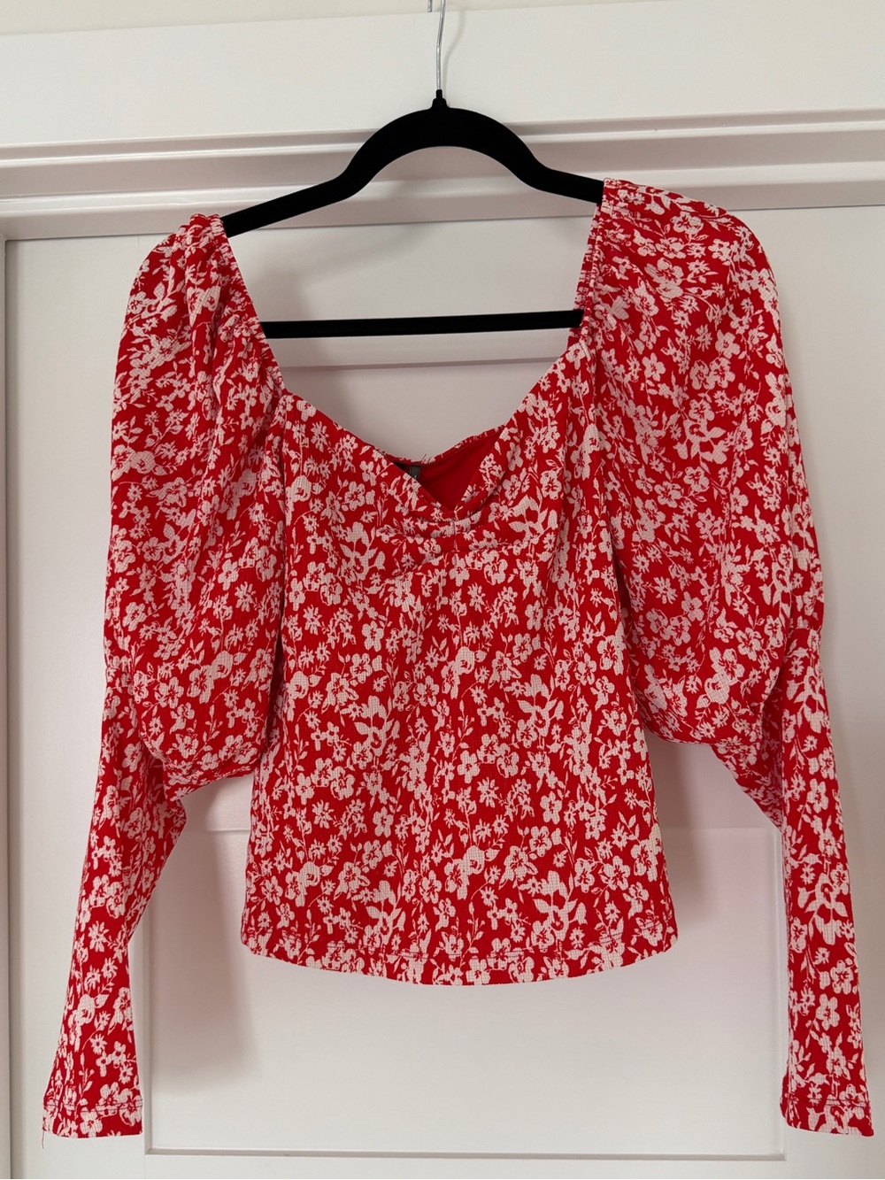 Anthropologie Red and White Floral Square-Neck Sweatheart Blouse